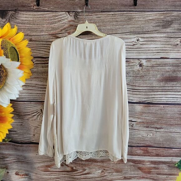 Taylor & Sage Women's Long Sleeve Pullover Shirt NWT - Picture 2 of 8